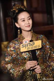 杨幂采访口音最新爆料,揭秘明星私下语言魅力 第1张 杨幂采访口音最新爆料,揭秘明星私下语言魅力 第1张